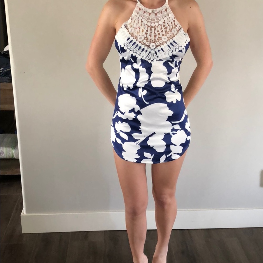 Amazing floral sexy dress!